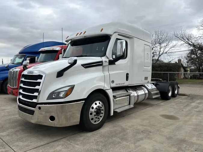 2023 Freightliner Cascadia