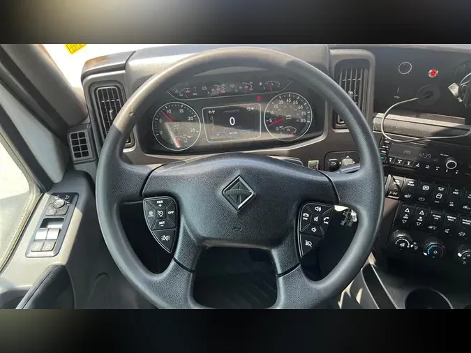 2022 INTERNATIONAL LT625