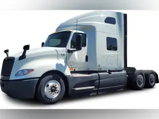 2022 International LT625