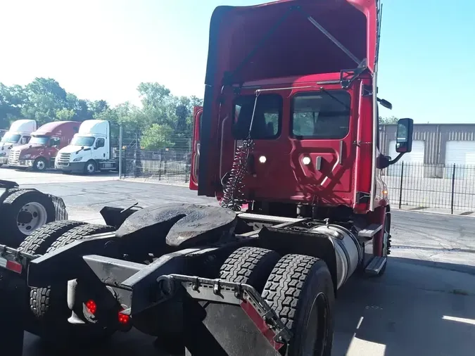 2018 FREIGHTLINER CASCADIA 113