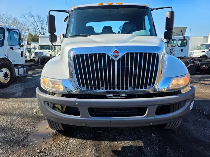2019 NAVISTAR INTERNATIONAL 4300
