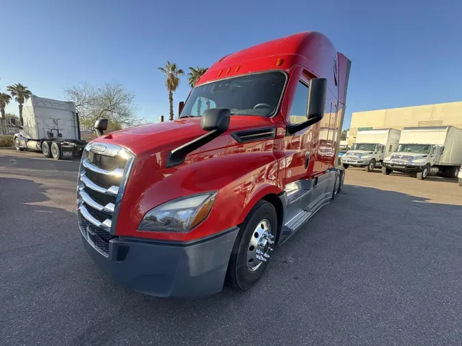 2021 Freightliner Cascadia