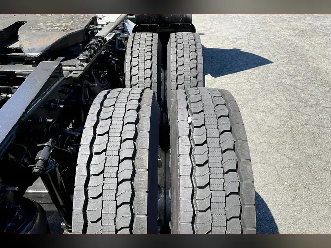 2021 INT LT625 6x4