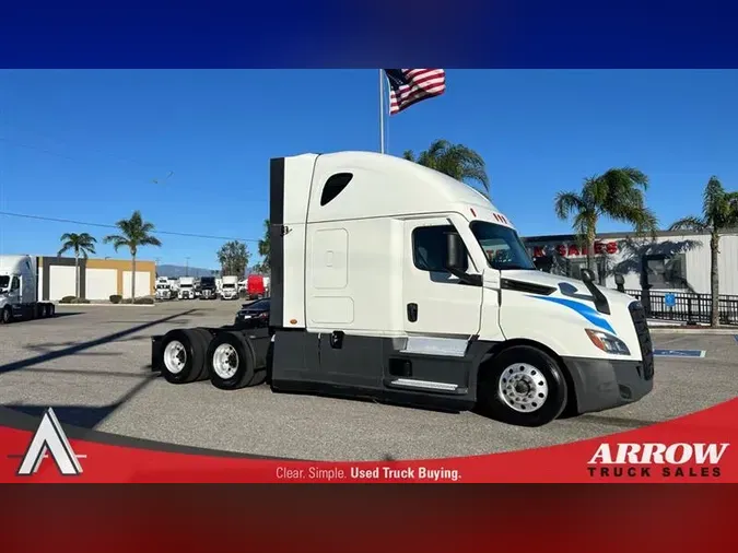 2021 FREIGHTLINER CA126