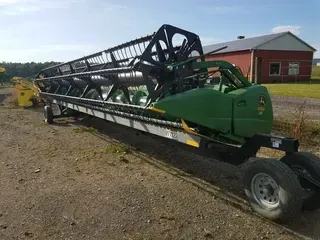 2014 John Deere 630F