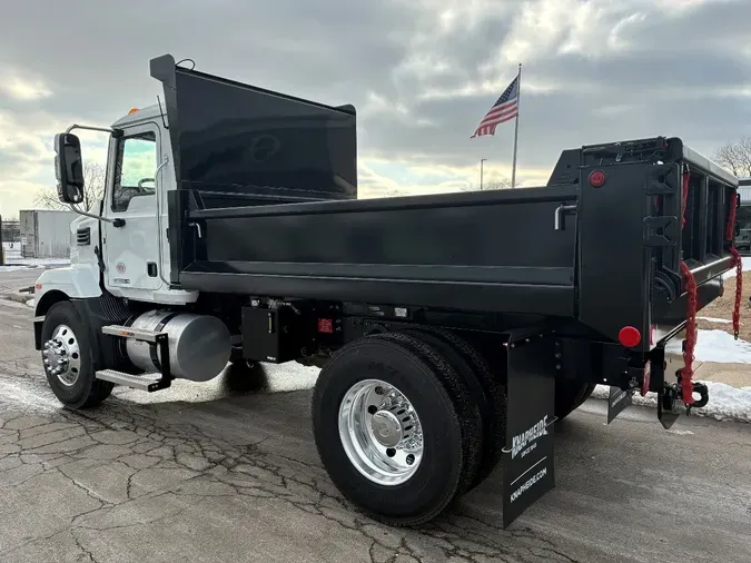 2026 MACK MD MD6 151 WB