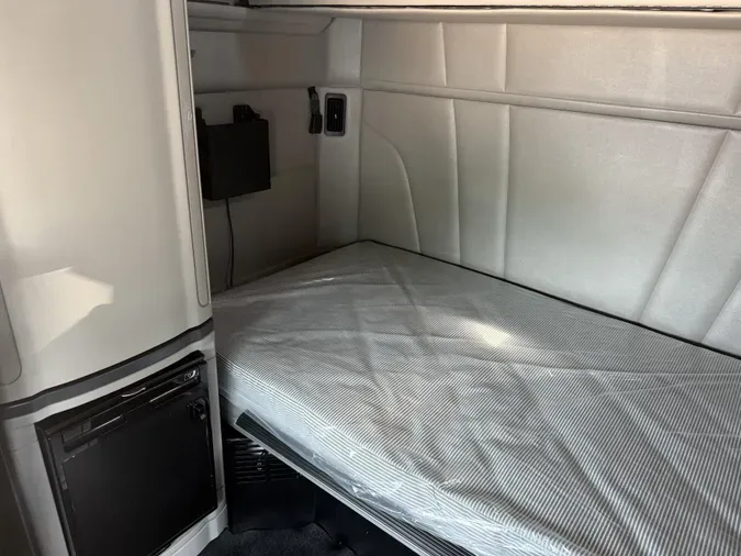 2021 Peterbilt 579