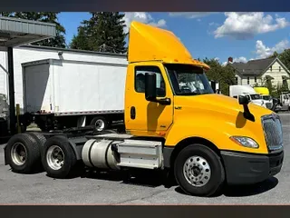 2019 INT LT625 6x4