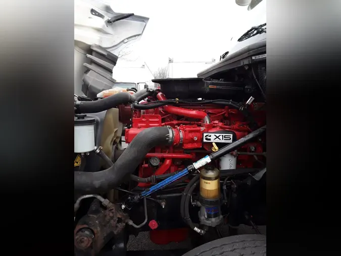 2019 NAVISTAR INTERNATIONAL LT625 DAYCAB T/A