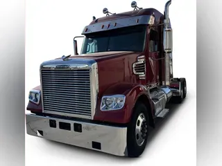 2022 Freightliner CORONADO