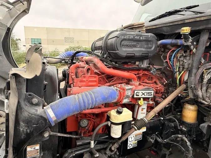 2022 Peterbilt 579c129cd919143b1d9d2a539ee6de9422c