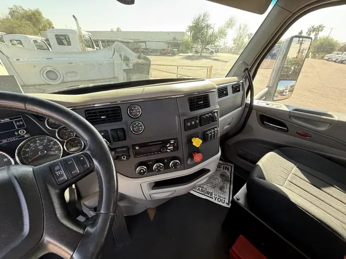 2020 Peterbilt 579c12aded15ab19463852c102d36ed93fb