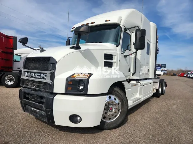 2019 MACK Anthemc12c636f016532ce8d1aa7843a474d09