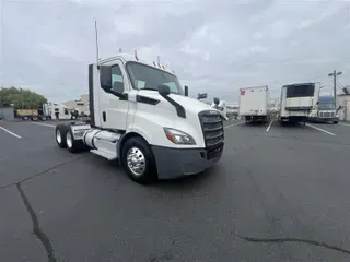 2018 FREIGHTLINER CA116