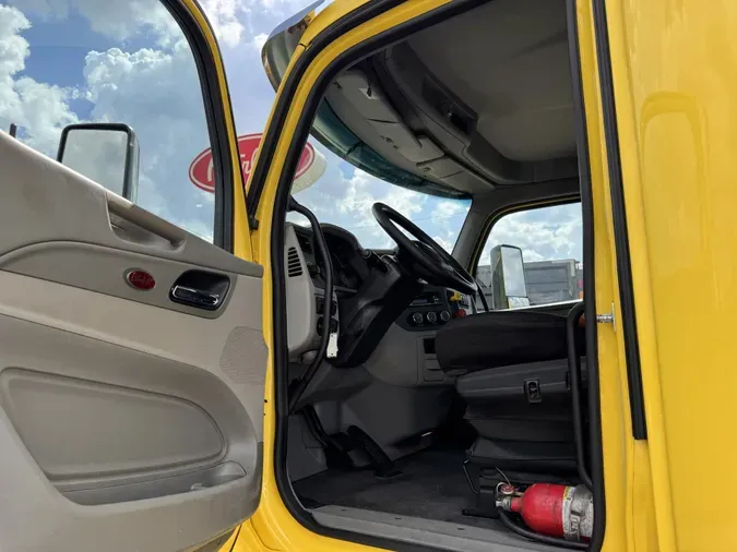 2021 Peterbilt 579