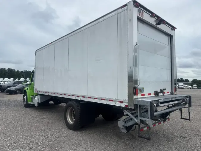 2020 FREIGHTLINER/MERCEDES M2 106