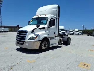 2021 FREIGHTLINER/MERCEDES CASCADIA PX11642ST