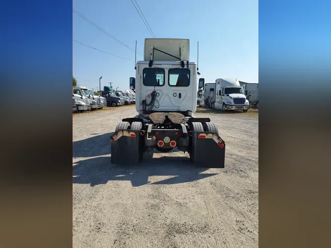 2018 FREIGHTLINER/MERCEDES CASCADIA 125