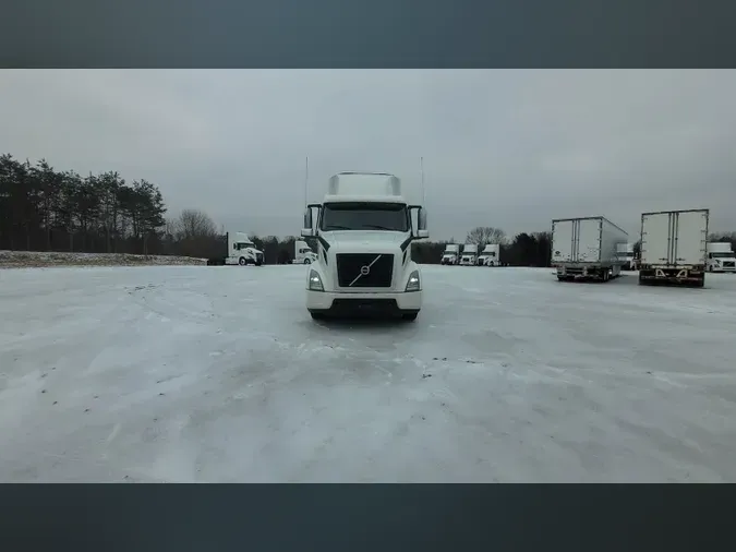 2020 Volvo VNR64T640