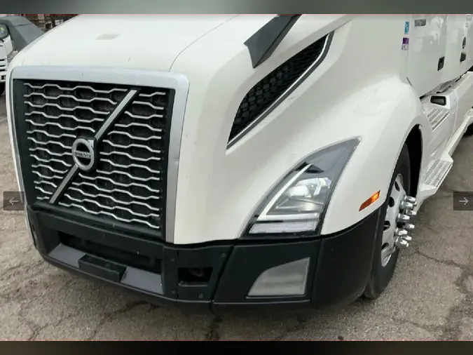 2021 VOLVO VNL64T760c140c75743f8aee8d604b24a498c8451