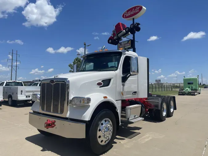 2022 Peterbilt 567