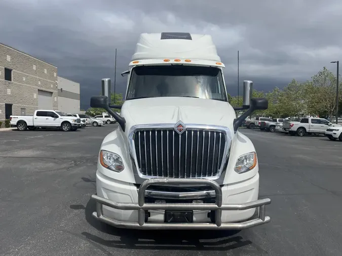 2023 International LT625