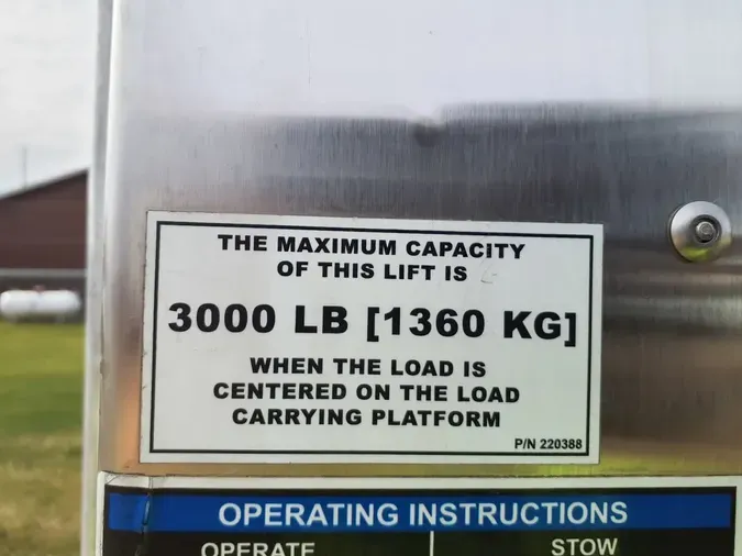 2020 FREIGHTLINER/MERCEDES M2 106