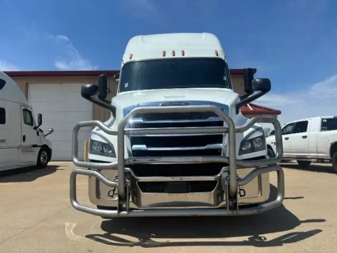 2020 Freightliner New Cascadia 126