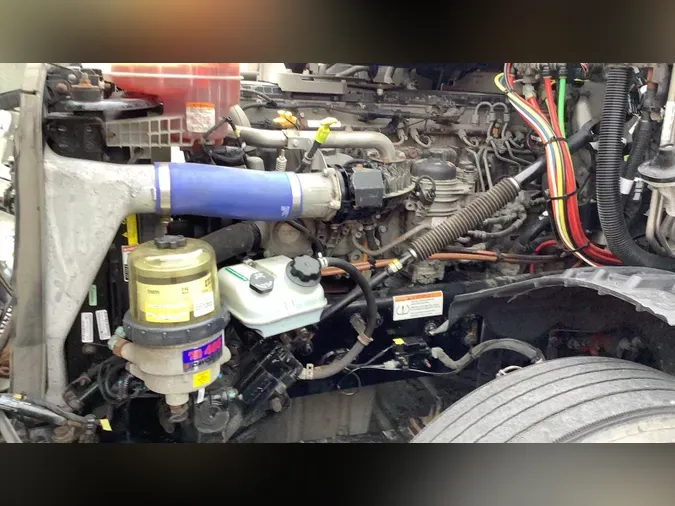 2022 Freightliner Cascadia 126