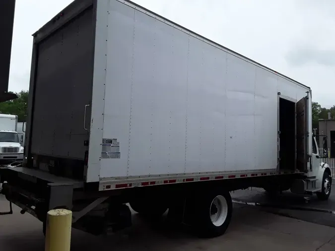 2018 FREIGHTLINER/MERCEDES M2 106