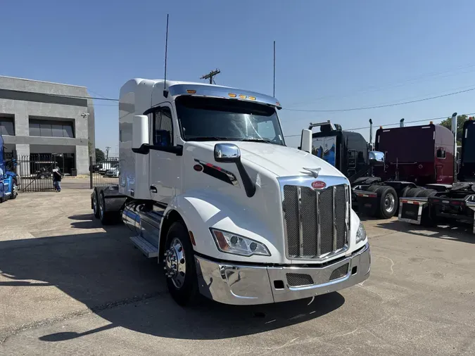 2023 Peterbilt 579
