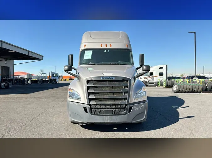 2020 Freightliner Cascadia