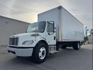 2019 Freightliner Business Class M2 106
