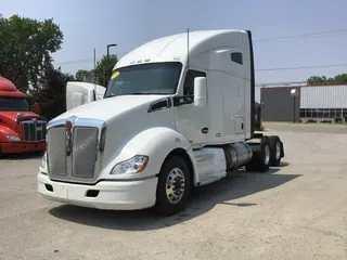 2018 KENWORTH T680