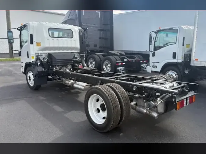 2025 ISUZU GAS NPRGASHD