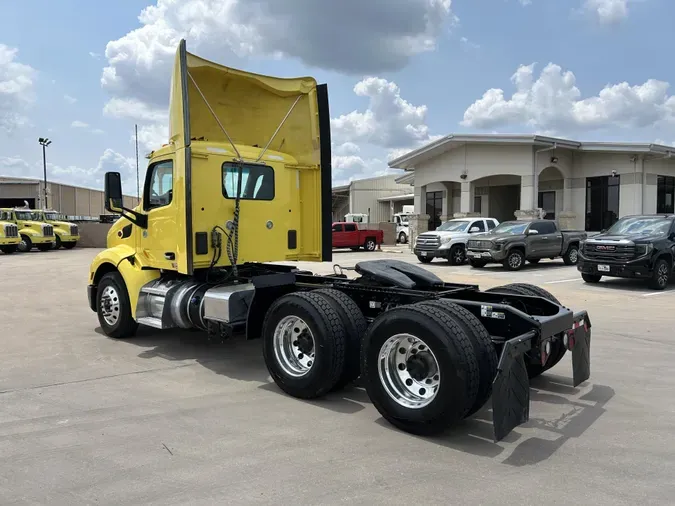 2021 Peterbilt 579