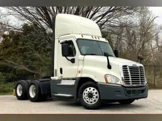 2017 Freightliner Corp. CASCADIA