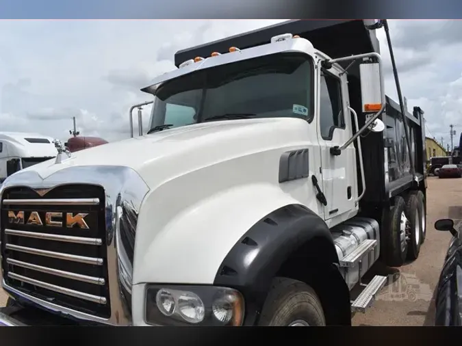 2020 MACK GRANITE GU713