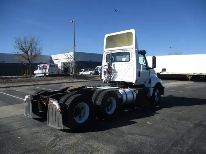 2019 NAVISTAR INTERNATIONAL LT625 DAYCAB T/A