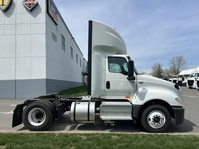 2025 International LT625c166a3ad046e4efbee50c4cf0ccb4aed