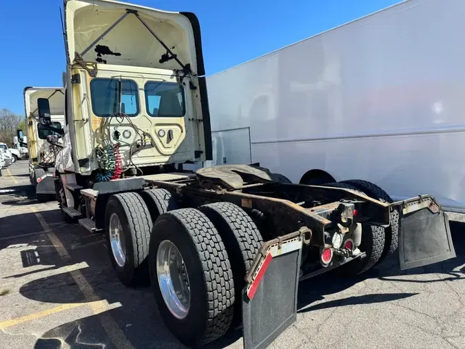 2019 FREIGHTLINER/MERCEDES NEW CASCADIA PX12664