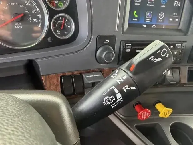 2022 Kenworth T680c16a9bfc3695951d81b9fb05addaf726