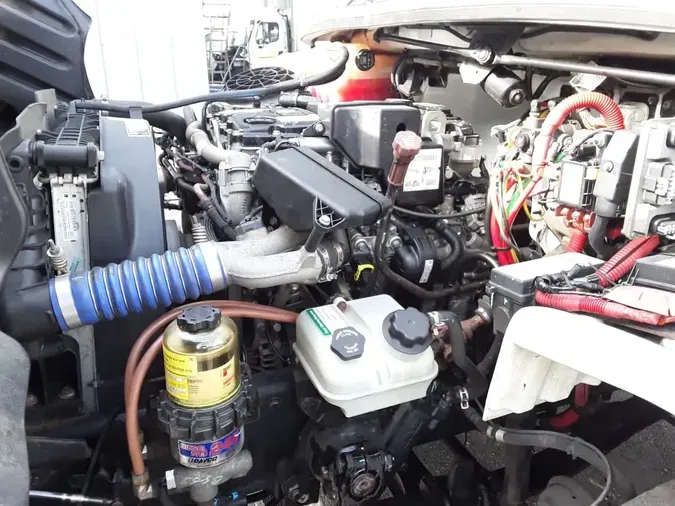 2020 FREIGHTLINER M2 106