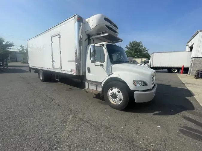 2017 FREIGHTLINER M2 106