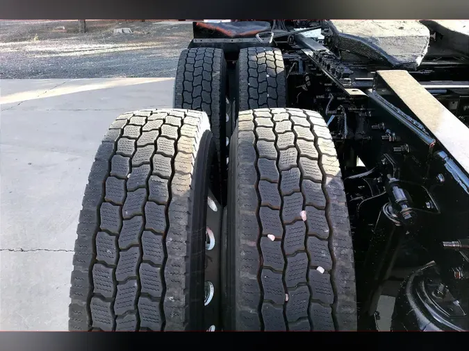 2021 INT LT625 6x4