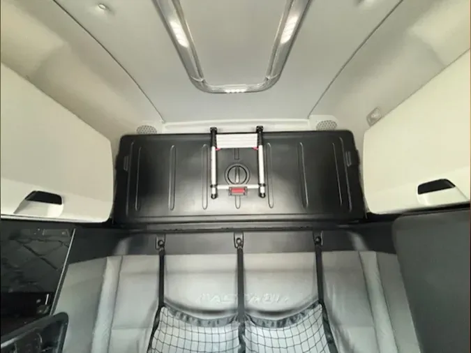 2022 FREIGHTLINER CASCADIA 126
