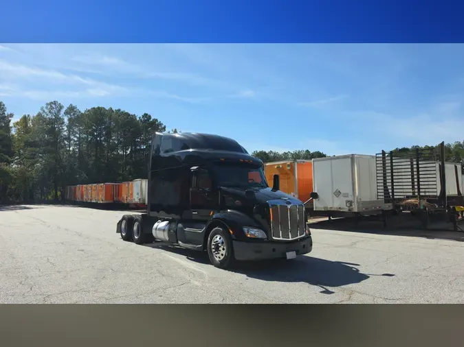 2021 Peterbilt 579c1723232eb3a249f16a3358623ebb7e1