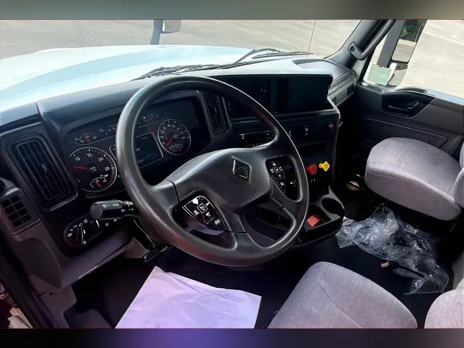 2019 INT LT625 6x4