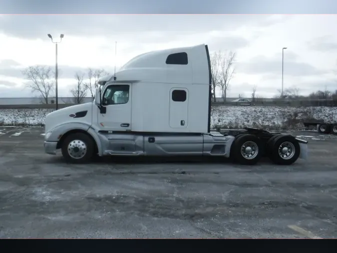 2022 Peterbilt 579