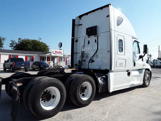 2019 FREIGHTLINER/MERCEDES CASCADIA 125